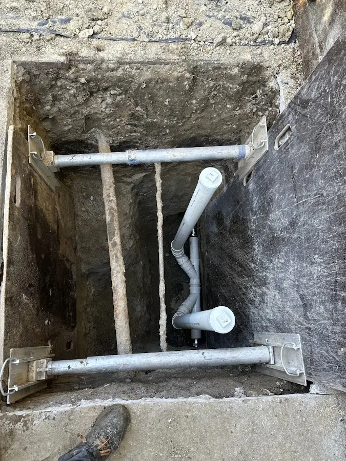 Experienced plumber completing Gas Line Repair work in Solvay